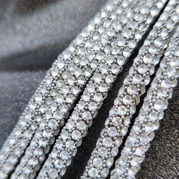 Elegant 4 Strand Silver Layered Necklace - Picture 11 of 17